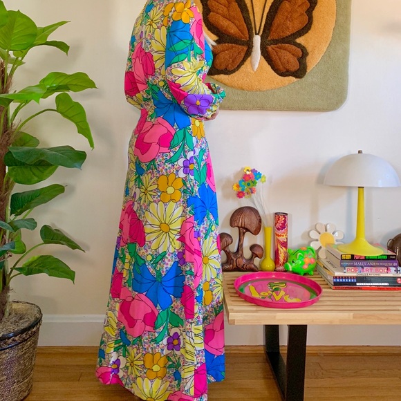 1970s mr blackwell bold floral jersey maxi gown - Picture 5 of 7
